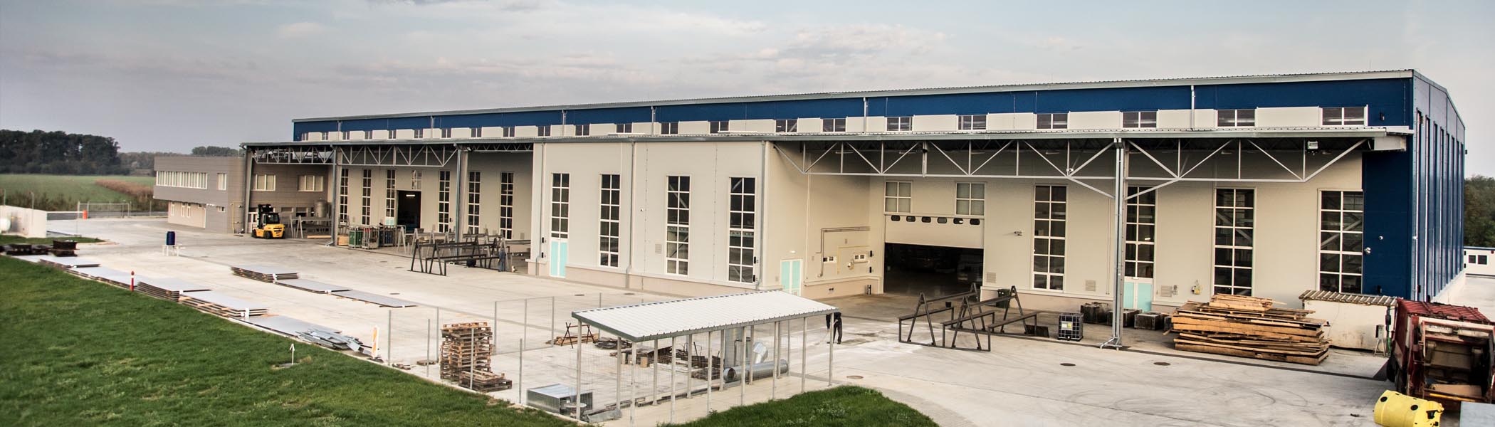 slidebuilding Stentor Industries